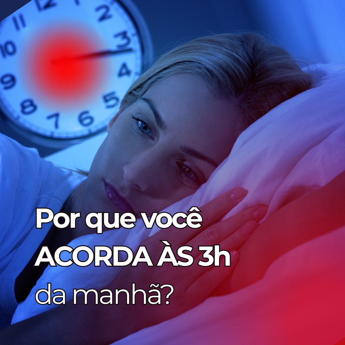 Mulher acordado às 3h da manhã com expressão de ansiedade e relógio ao fundo marcando 3:15 da manhã simbolizando insônia e cortisol elevado.